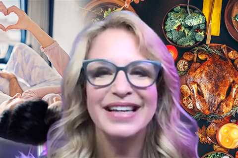 Famed Sex Therapist Dishes on Best Thanksgiving Sex Positions After Big Meal