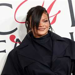 Check Out Rihanna’s Previously Unseen Pregnant Bikini Pics in Post Celebrating Barbados’ 59th Year..