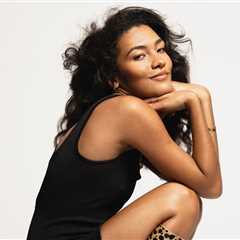 Olivia Dean, Taylor Swift and Ella Langley: Which Pop Stars Won November 2025?