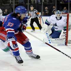 Mika Zibanejad explains Rangers meeting snafu that led to benching