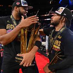 Chris ‘Mad Dog’ Russo loses it on ESPN over Knicks’ NBA Cup banner controversy