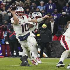 Patriots use furious rally to top Ravens, clinch playoff spot after Lamar Jackson’s injury exit