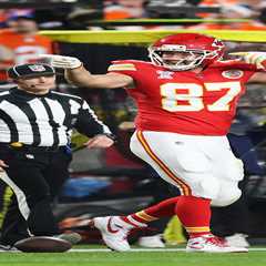 Taylor Swift takes in Chiefs’ Christmas game in Travis Kelce’s possible Kansas City swan song