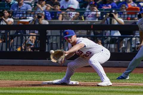 Pete Alonso’s departure leaves another hole Mets need to address