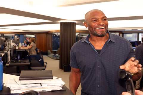 Michigan alum Amani Toomer details why Sherrone Moore had to go: ‘Nobody is bigger than the team’