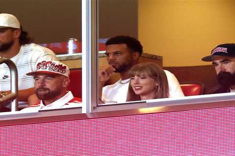 Taylor Swift Prepped For Cool Aunt Era at Chiefs Game By Bonding With Kylie and Jason..