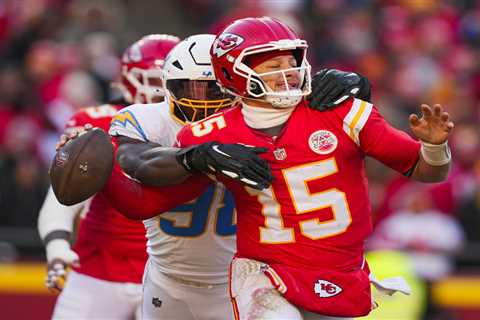 Chris Canty eviscerates Chiefs for failing to protect Patrick Mahomes and taking him ‘for granted’