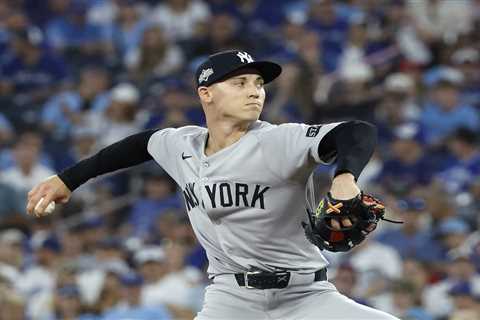 Mets finalizing $22 million deal for former Yankees closer Luke Weaver