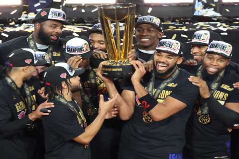 Dwight Howard thinks Knicks are making mistake by not hanging NBA Cup banner: ‘Second hand..