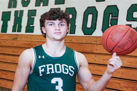 Ryan Leary adds to family ‘legacy’ as Carle Place’s new all-time leading scorer