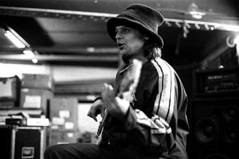 Liam Gallagher, David Beckham, Ian Brown Attend Stone Roses Bassist Gary ‘Mani’ Mounfield’s Funeral