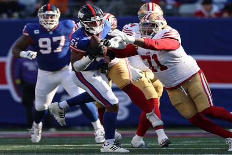 49ers star Trent Williams responds to chanting fans over retirement question: ‘Nowhere near done’