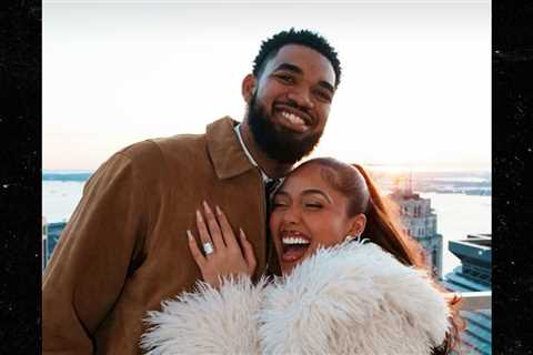 Jordyn Woods Engaged to NBA Star Karl Towns!!!