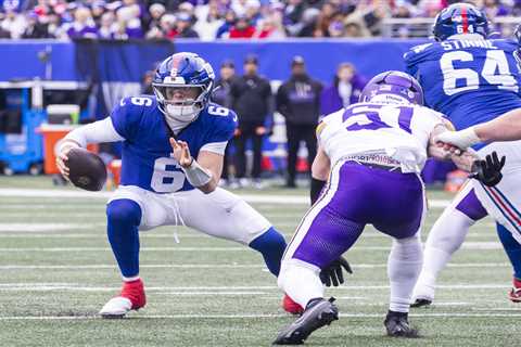 Giants shut down theories surrounding lack of Jaxson Dart designed runs