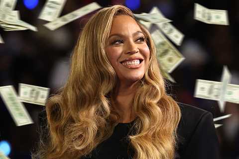 Beyoncé Is Declared a Billionaire by Forbes