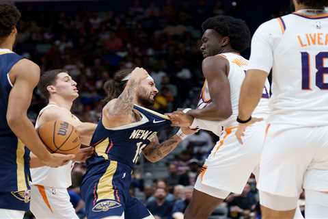 Jordan Clarkson defends suspended Pelicans guard brawling with Suns center: ‘Did what was right’