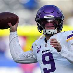 Vikings’ J.J. McCarthy might lose starting job after one underwhelming year