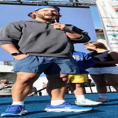 NBC targeting Clayton Kershaw for studio analyst role