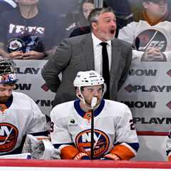 Patrick Roy denies early goal pull was due to analytics