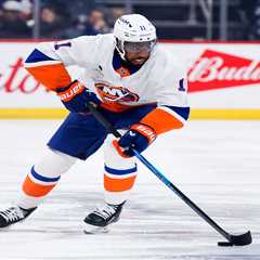 Islanders vs. Canucks prediction: Odds, picks, and best bet for Monday’s NHL action