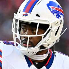 Bills WR Brandin Cooks Claps Back After Controversial Call, 'It Was A Catch!'