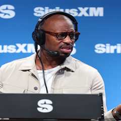 Vernon Davis attacks woman during explosive argument over abortion: report