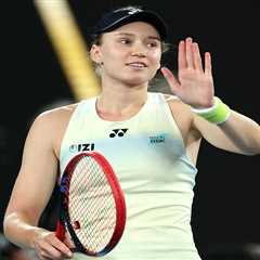 Elena Rybakina stuns No. 1 Aryna Sabalenka to win Australian Open