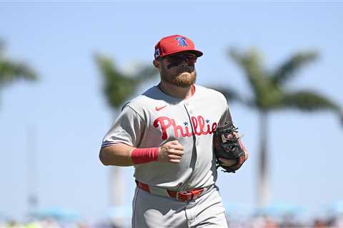 Mets sign Christian Arroyo to add infield depth