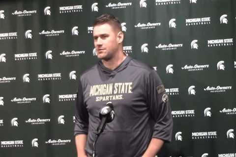 Former Michigan State star Paul Davis apologizes after shocking ejection by Tom Izzo