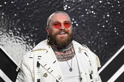 Teddy Swims & Luke Combs to Lead ‘Incredible Lineup’ for EA Sports’ Madden Bowl 2026