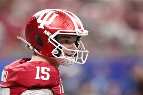 College Football Playoff national championship odds: Indiana opens as clear favorite over Miami