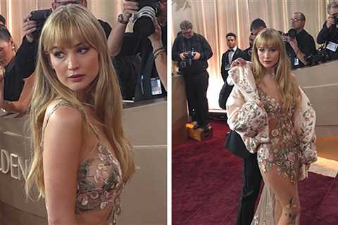Jennifer Lawrence Stuns in Naked Dress at 83rd Golden Globe Awards