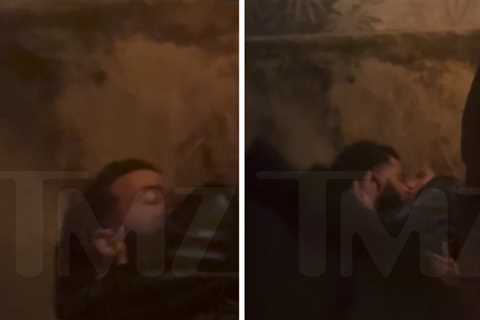 Desmond Scott Kisses Mystery Woman After Wife Kristy Files for Divorce