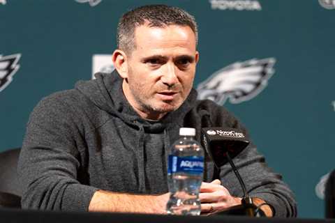 Eagles GM Howie Roseman makes A.J. Brown trade declaration