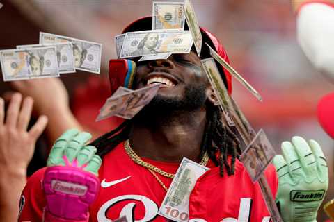 Reds star Elly De La Cruz turned down franchise-record extension wtih major free agency implications