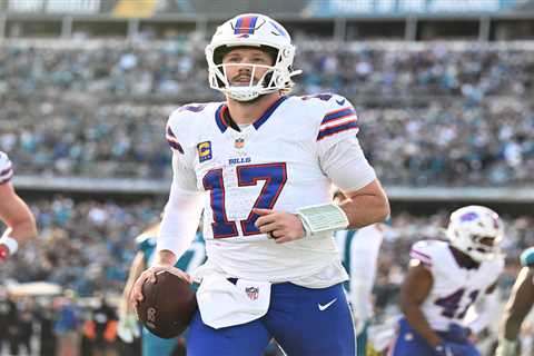 Bills vs. Broncos, Texans vs. Patriots predictions: NFL Divisional Round picks