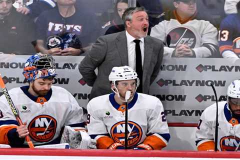 Patrick Roy denies early goal pull was due to analytics