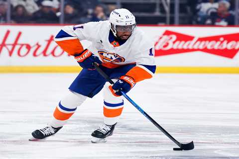 Islanders vs. Canucks prediction: Odds, picks, and best bet for Monday’s NHL action