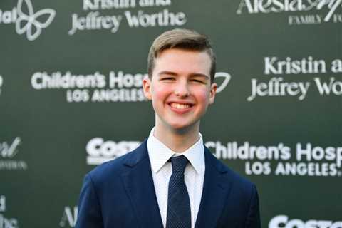 ‘Young Sheldon’ Star Iain Armitage Blown Away After Meeting Billie Eilish: ‘One Of the Nicest..