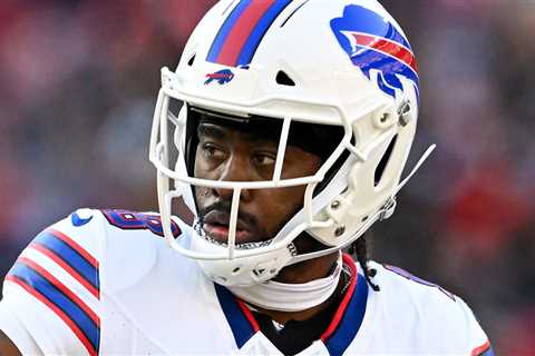 Bills WR Brandin Cooks Claps Back After Controversial Call, 'It Was A Catch!'