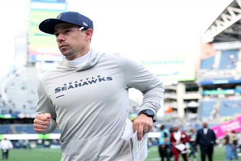Seahawks OC viewed as prime option in Raiders’ coaching search as process starts to come into focus