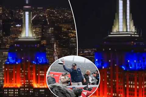 Empire State Building lights up in Patriots colors after they reach Super Bowl 2026 — and New..