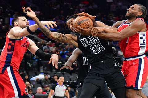 Nic Claxton toughs out finger injury in Nets loss as imaging results loom