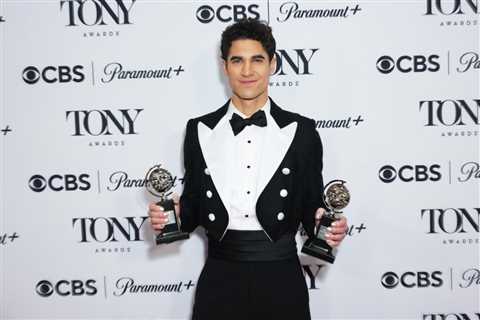 Darren Criss to Host & Perform at 2026 Grammy Premiere Ceremony