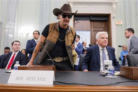 Live Nation Legal Chief Denies Ticketmaster Colludes With Resellers at Tense Senate Hearing