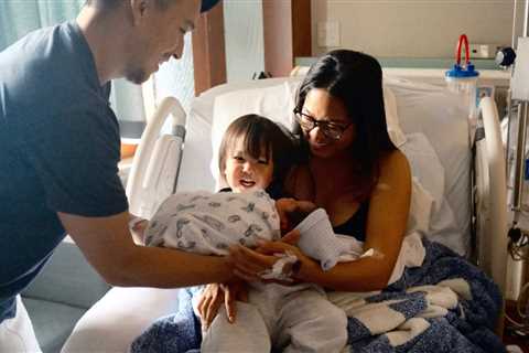 Dodgers’ Tommy Edman welcomes birth of daughter Ava with wife Kristen in Los Angeles