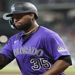 Yankees claim outfielder Yanquiel Fernandez off waivers from Rockies