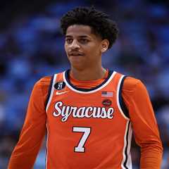 Syracuse benches struggling Kiyan Anthony as disappointing season hits nadir