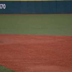 Seton Hall player suffers gruesome injury while celebrating home run in awful college baseball scene