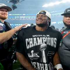 Seahawks make crucial decision about Kenneth Walker III after awkward contract moment at Super Bowl ..